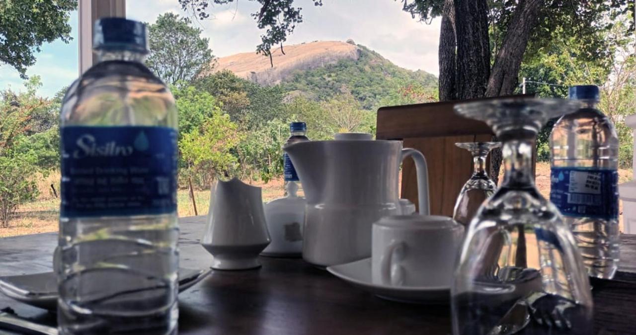 Sigiri Arana Sigiriya Hotel Ngoại thất bức ảnh