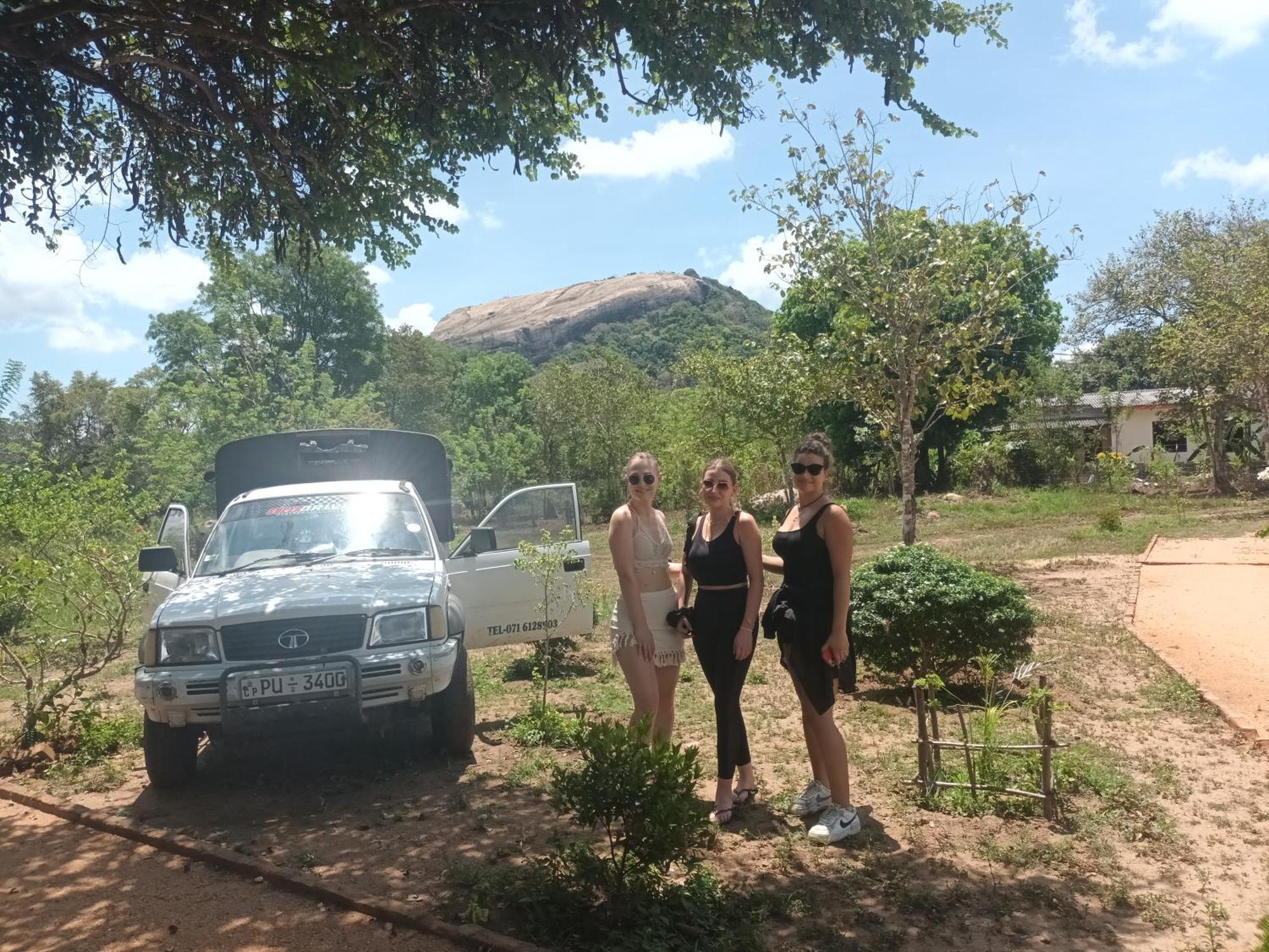 Sigiri Arana Sigiriya Hotel Ngoại thất bức ảnh
